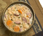 Border-blurring comfort food: White Bean Soup with Sage and Sausage