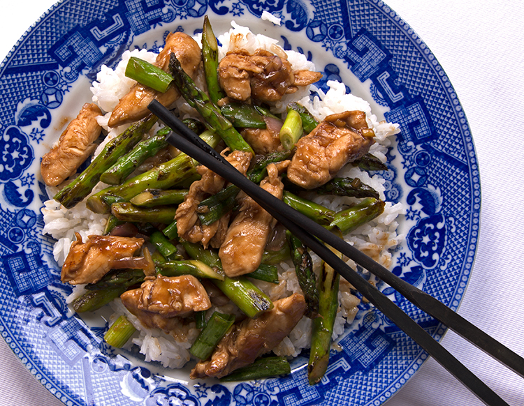 Velveting keeps things tender: Stir-fried Chicken with Asparagus – Blue ...